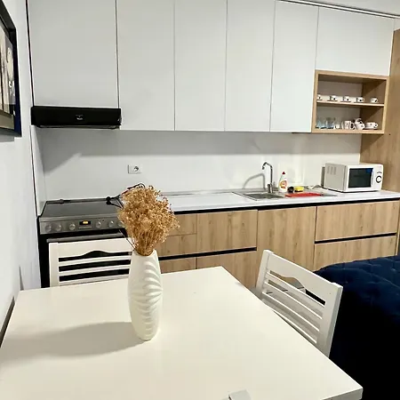 Escape Apartment *